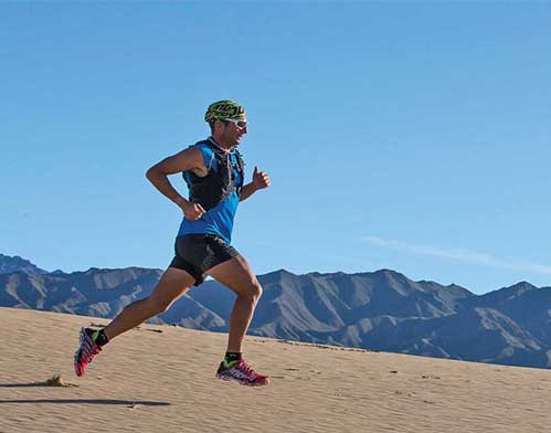 Brand Ambassador Ray Zahab Running in Desert Brand Ambassador Ray Zahab Running in Desert
