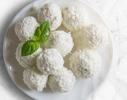 No-Bake Cake Balls No-Bake Cake Balls