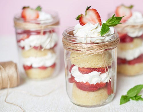 Vegan strawberry shortcake