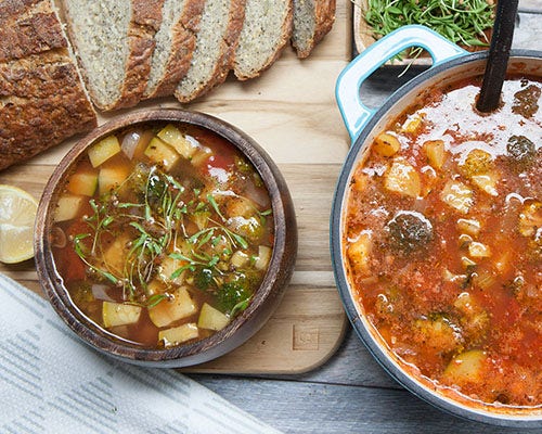 Vegan minestrone soup