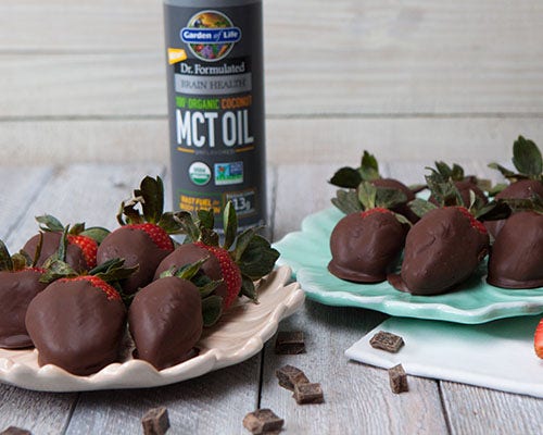 Vegan Dessert for Two: Chocolate Covered Fruit Vegan Dessert for Two: Chocolate Covered Fruit