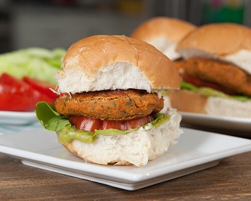 Vegan falafel sliders Vegan falafel sliders
