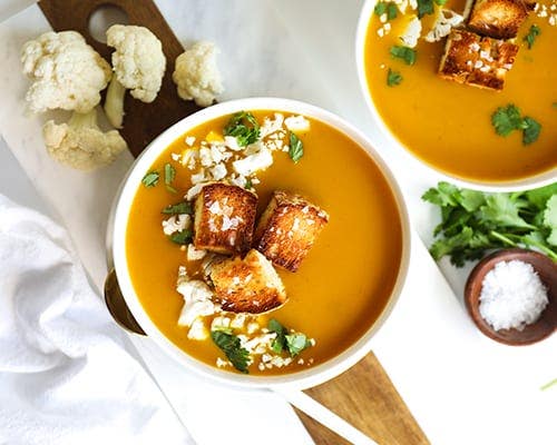 turmeric cauliflower soup with croutons