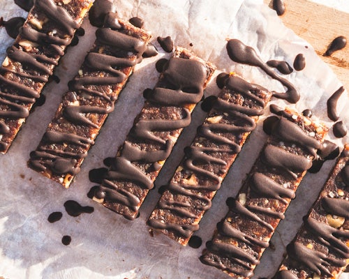 chocolate protein bars with chocolate sauce