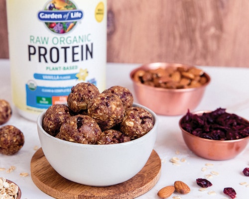 Vanilla Almond Cranberry Protein Balls Recipe