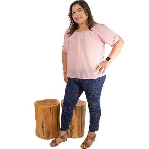 Viviana R