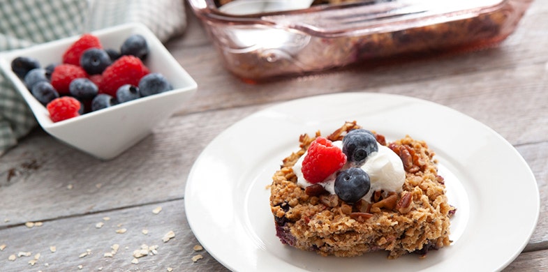 berry oatmeal bake with fruit and chia seeds