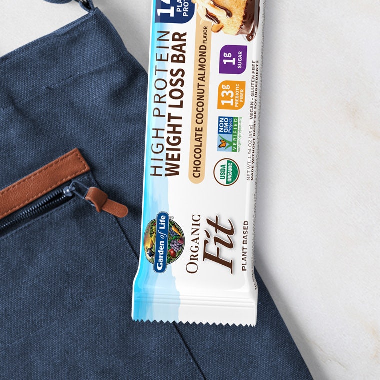 chocolate almond protein bars