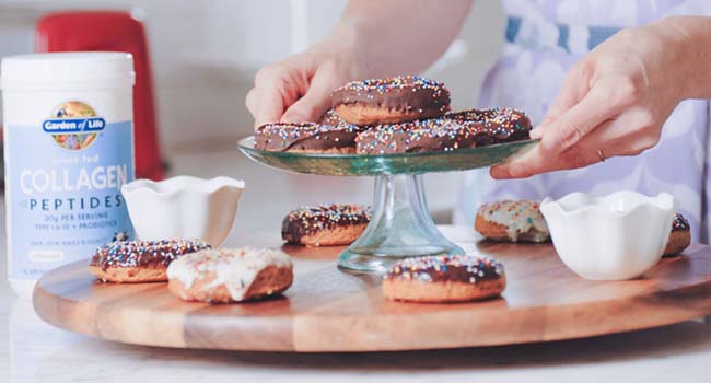 Chocolate & Vanilla Glazed Collagen Donuts