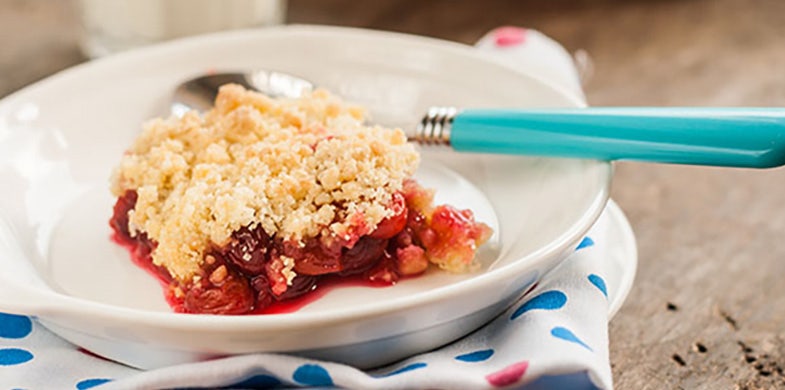 mixed berry crisp